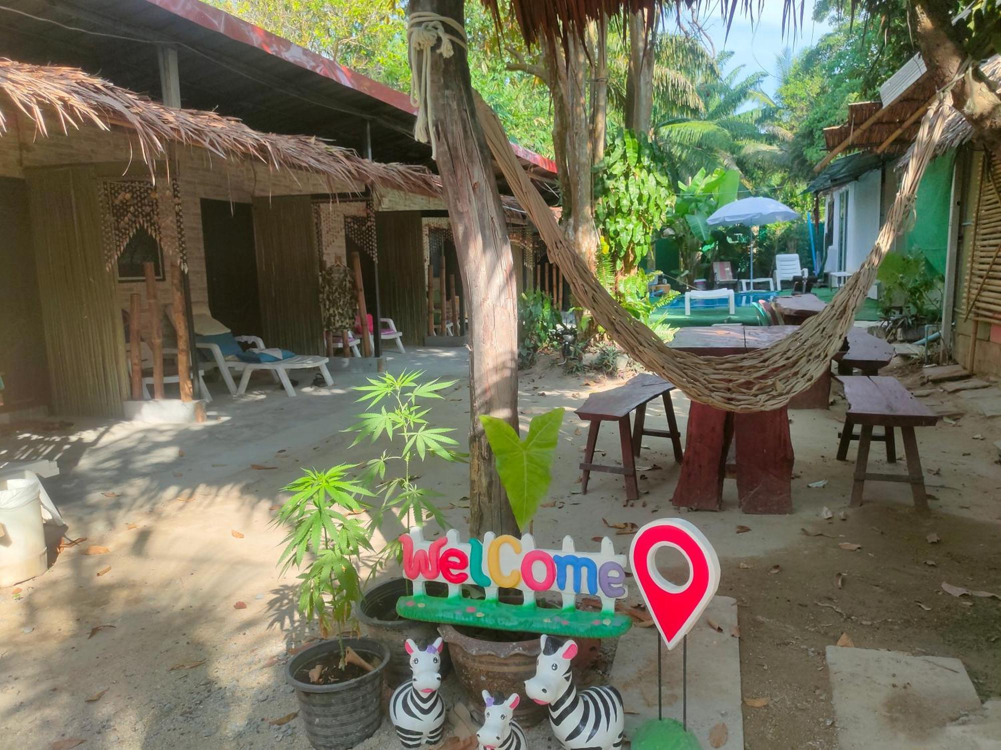 Row House Long Beach Krabi town Extérieur photo